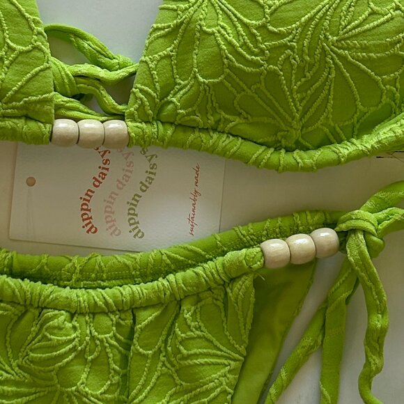 Dippin’ Daisy’s Bali top & Bora bottom - Picture 3 of 5